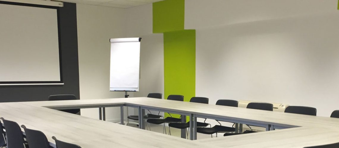 konferencyjna-min